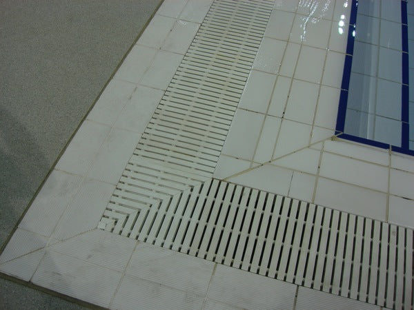 AWE026 / AWE027 / AWE028 Overflow Pool Gratings